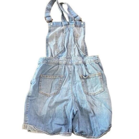 Cat & Jack short all large 10/12 - Picture 3 of 5